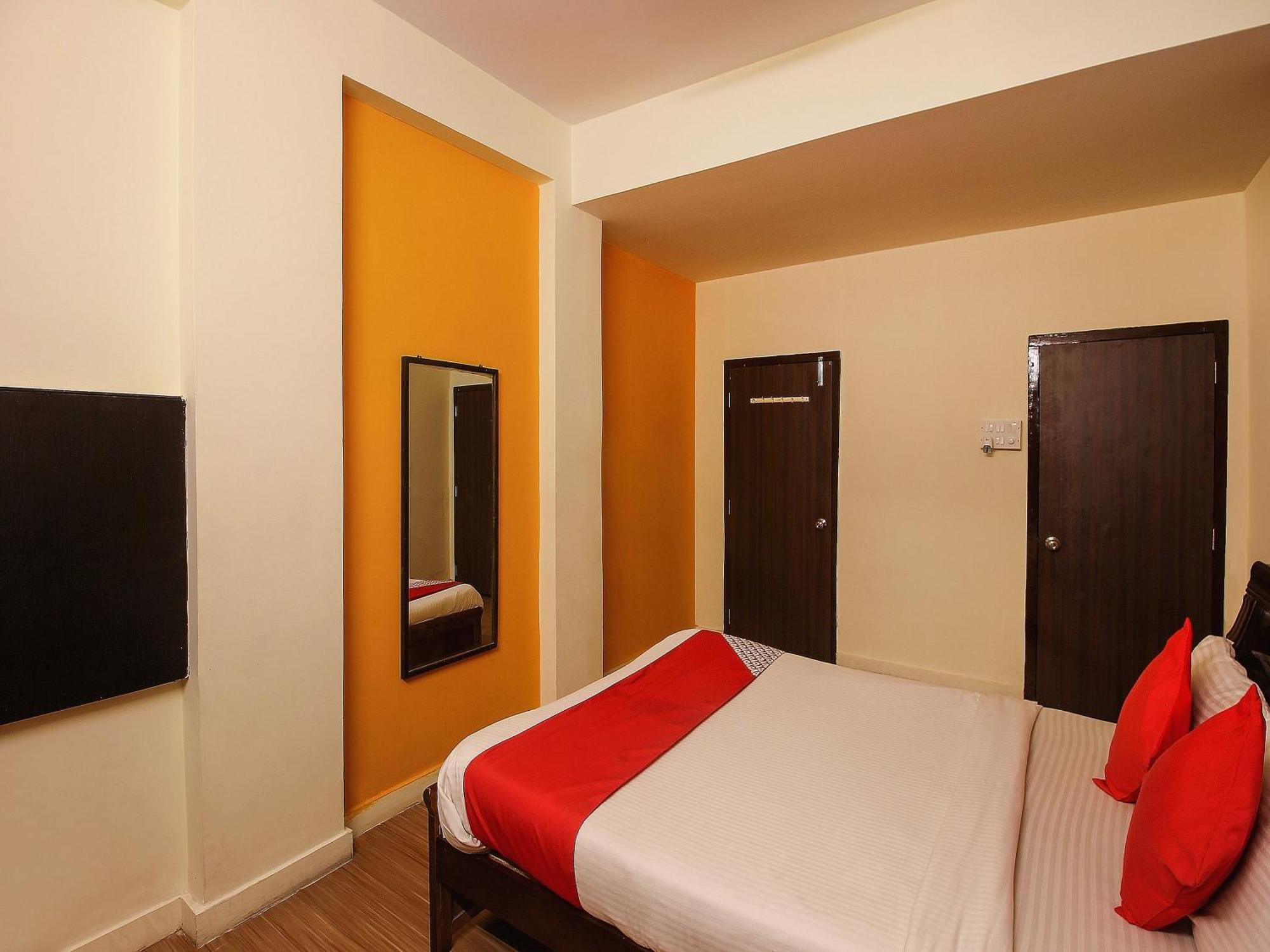 Super Collection O Begumpet Formerly Alpine Glow Sunrise Hyderabad Exterior foto